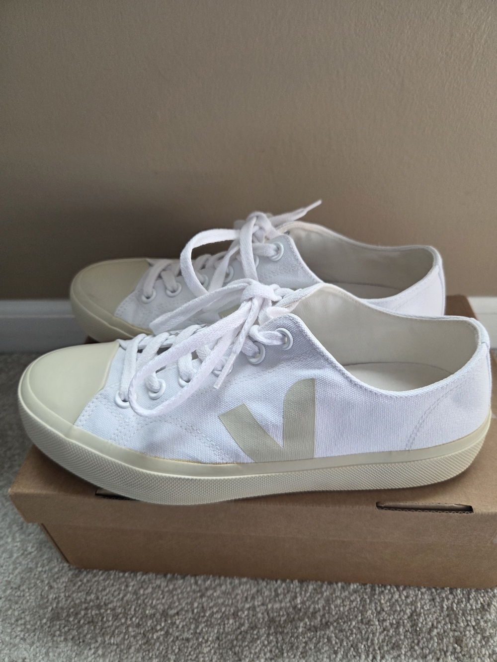 Veja Wata II Low Sneakers